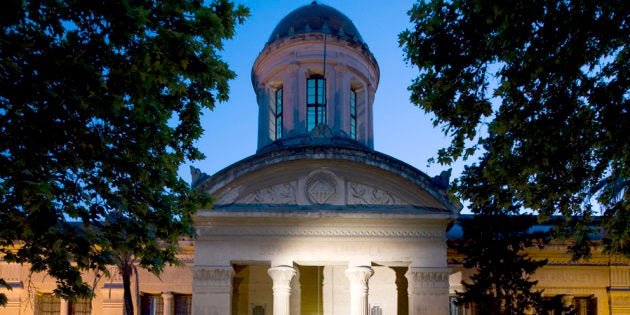 La fachada de la Biblioteca-Museo Víctor Balaguer.