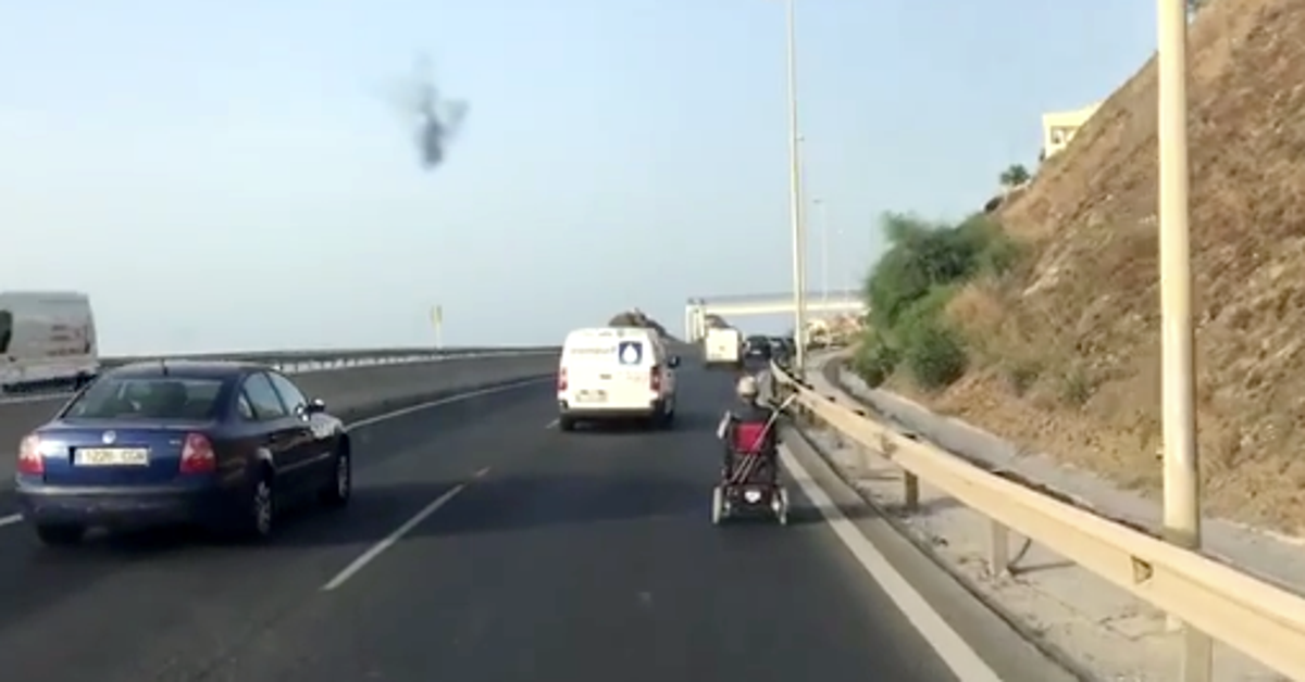 autopista silla de ruedas autopista silla de ruedas