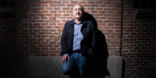 Pepe Álvarez, secretario general de la UGT, en la pared de la sede del sindicato en la calle Hortaleza de Madrid.