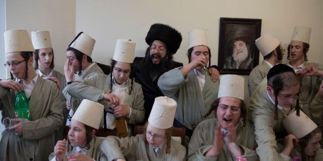Fiesta del Purim en una comunidad judía en Londres.
