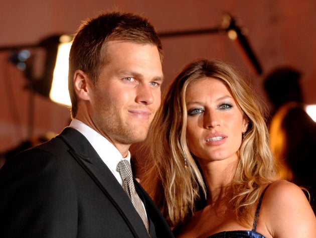 El quarterback de los Patriots de Nueva Inglaterra Tom Brady y su esposa la supermodelo brasileña Giselle...