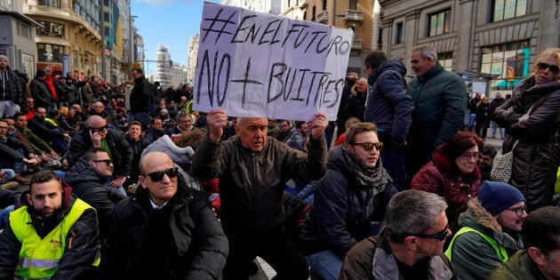 Taxistas durante la huelga en Madrid.