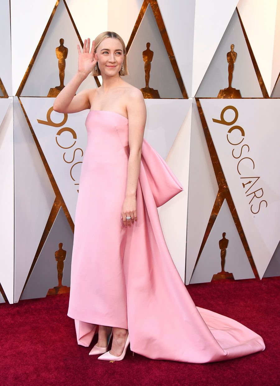 Los Vestidos Para Recordar De La Alfombra Roja De Los Oscar El Huffpost 