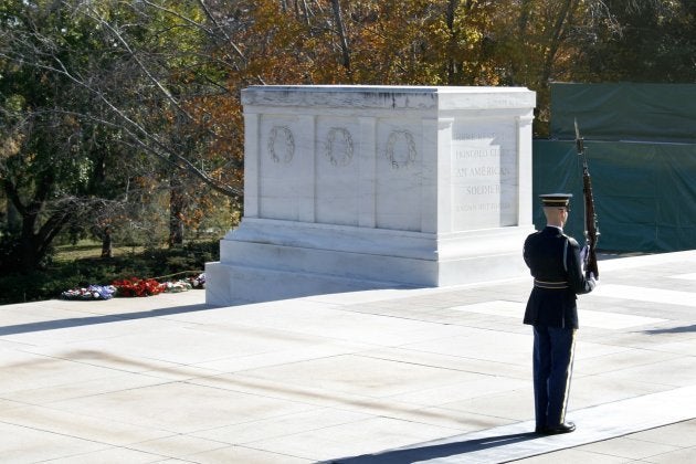Tumba del soldado desconocido, en Arlington.