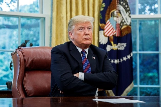 El presidente estadounidense, Donald J. Trump, espera la llamada de Enrique Peña Nieto.