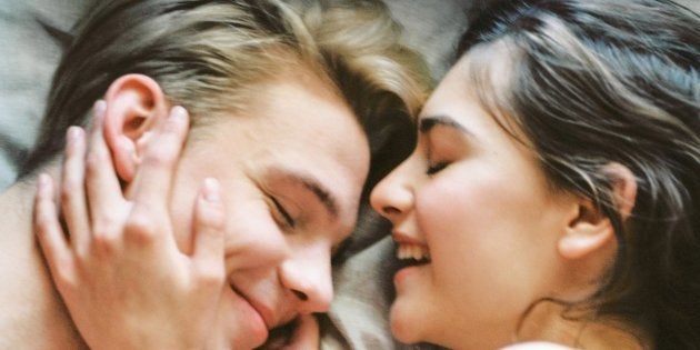 Esto es lo que pasa la primera vez que te tiras un pedo delante de tu