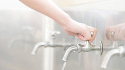 Dejad que los niños inunden las