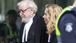 Declarado culpable el cardenal australiano George Pell de cinco cargos de delitos