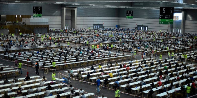 Examen de las oposiciones al sistema de sanidad pública de País Vasco en Barakaldo.