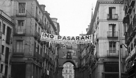 Los 16 días en que Madrid quiso ser la tumba del