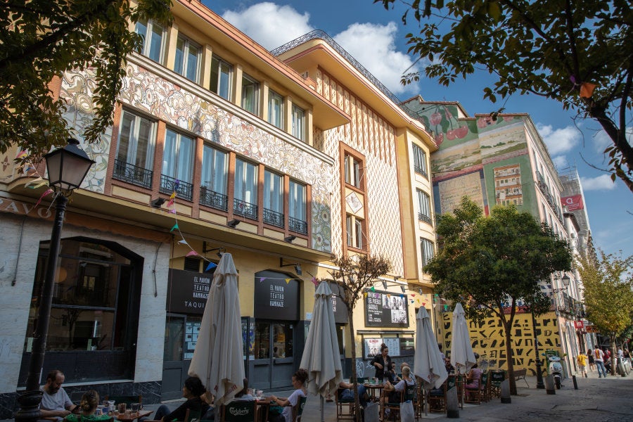 Un paseo por Embajadores, el barrio más 'cool' del