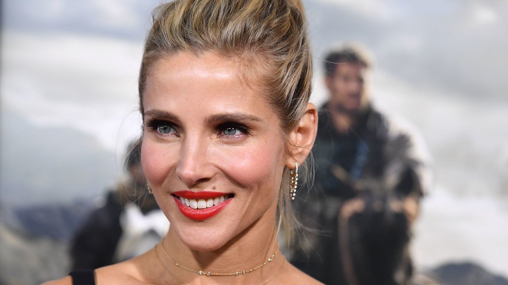 Elsa Pataky asegura que no sabe cómo sigue casada con Chris Hemsworth.