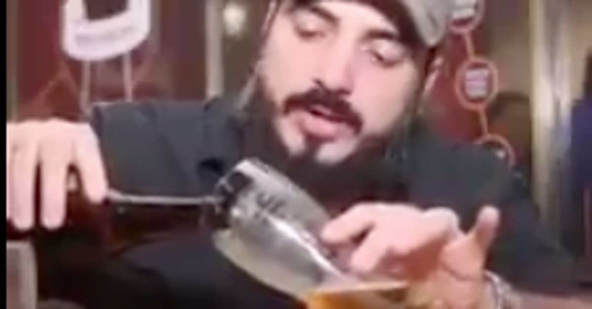 El Video Que Muestra El Peligro De La Cerveza Sin Espuma Un Fenomeno En Internet El Huffpost