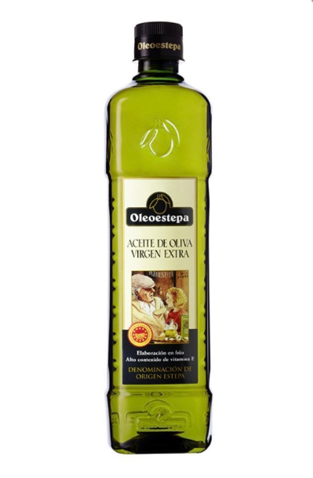 Una botella de aceite de oliva virgen extra Oleoestepa.