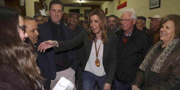 El PSOE rechaza pedir la dimisión de Chaves y Griñán hasta que se les impute algún