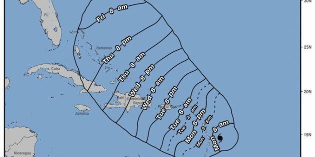 Representación artística que muestra la posible trayectoria de la tormenta tropical María en el Océano