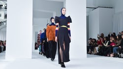 Delpozo se lanza a la conquista de Oriente