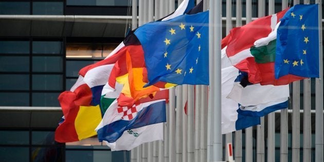 Europa no juega con tirachinas, tampoco en