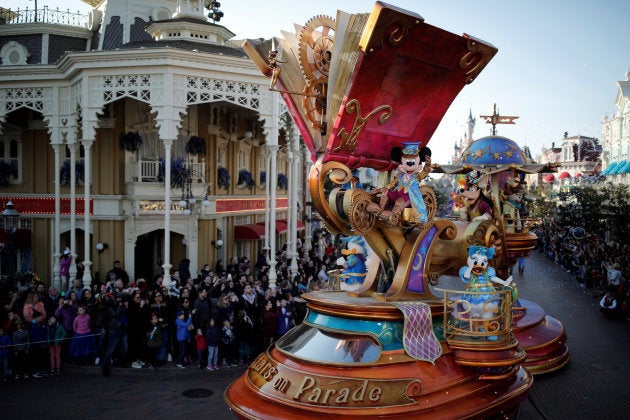 El desfile por el 25 aniversario de Disneyland Paris.