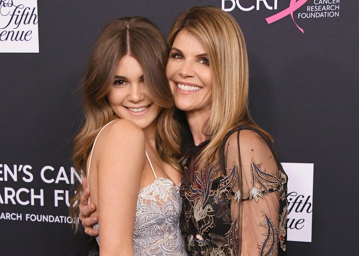 Actress Lori Loughlin, along with her husband Mossimo Giannulli, is accused of paying $500,000 to help her two daughters get into the University of Southern California by having them designated as crew team recruits, even though they did not participate in crew. 