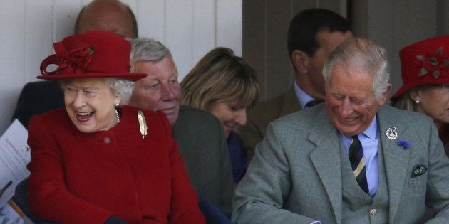 Linea De Sucesion Al Trono Britanica Quien Sucedera A Isabel Ii De Inglaterra El Huffpost