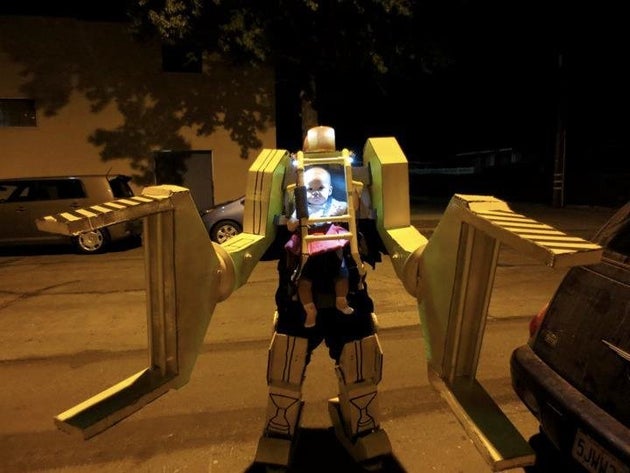 Cómo hacer un disfraz casero a última hora: así puedes burlar a Halloween