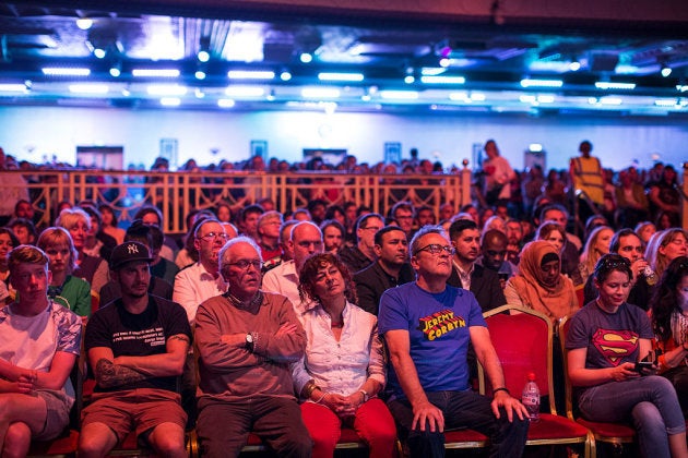 Reunión de miembros de Momentum