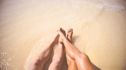 La razón por la que se ha hecho viral la foto de una pareja en