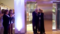 El 'flashmob' que emocionó a Amancio Ortega