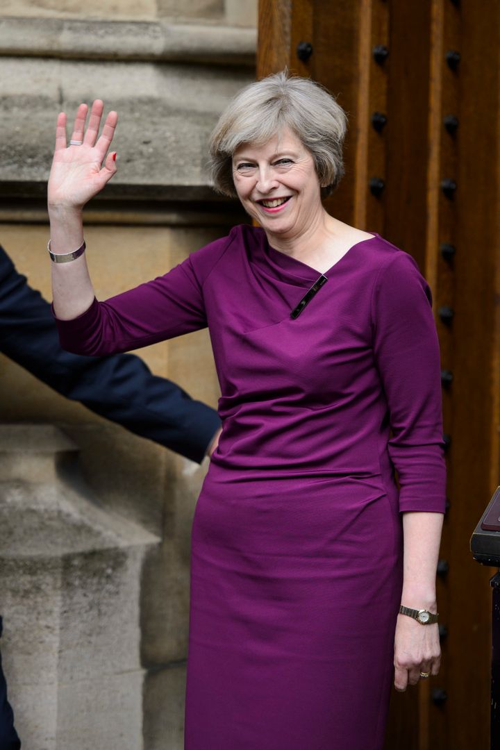 La todavía primera ministra, Theresa May.