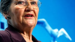 En Auschwitz, Simone Veil me regaló un vestido y creo que me salvó la