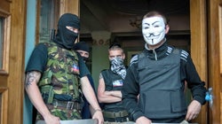 Prorrusos toman la televisión de Donetsk y liberan a un