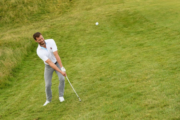 Jamie Dornan, el 5 de julio de 2017 en el torneo de golf de Irlanda del Norte.
