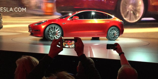 Así es el Model 3, el vehículo de Tesla que promete revolucionar el coche