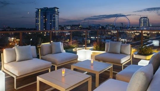 20 hoteles con vistas que te dejarán con la boca abierta