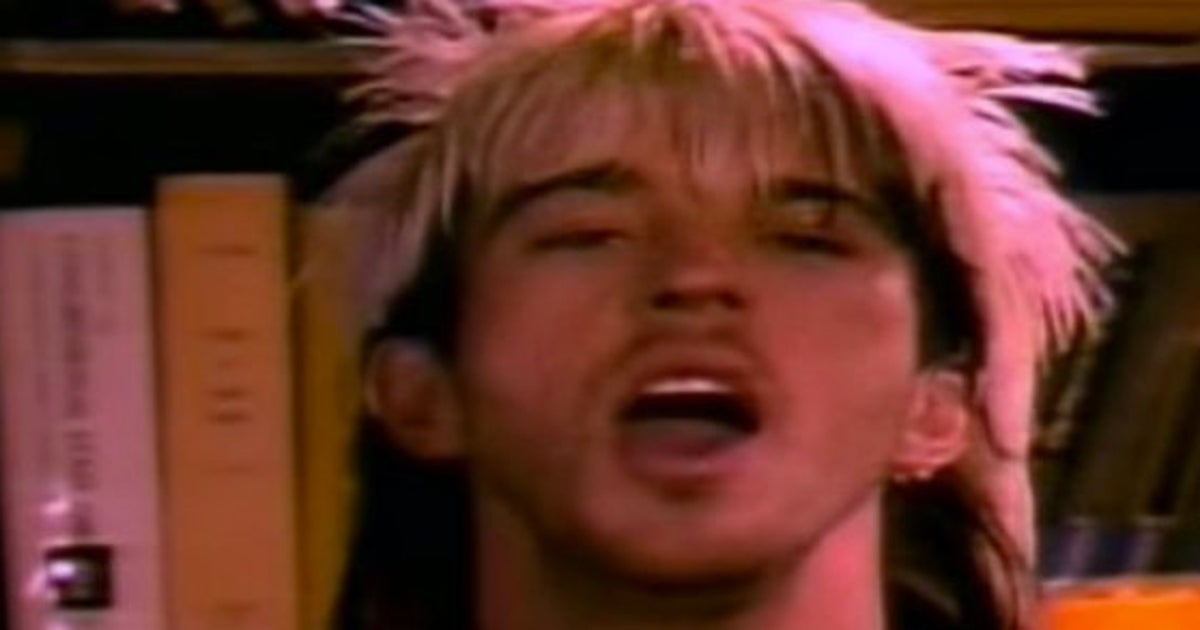 El vídeo musical de 'La Historia Interminable' no tiene desperdicio - Banda Sonora De La Historia Interminable
