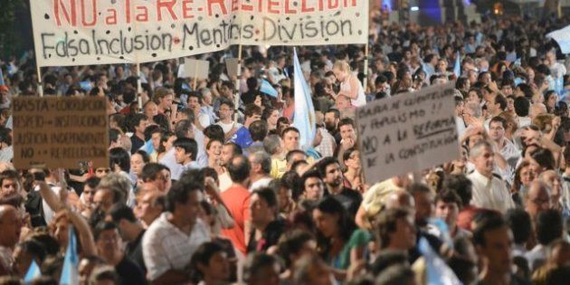 Miles de personas protestan en Argentina contra el Gobierno de Cristina Fernández de