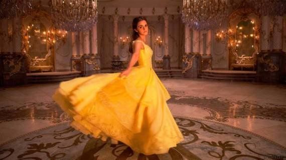 Emma Watson revela que el vestido amarillo de Bella le dio muchos quebraderos de