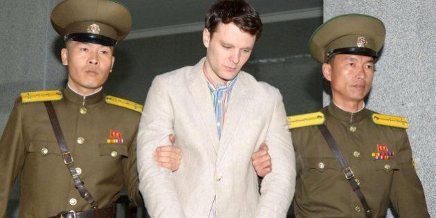 Corea del Norte condena a 15 años a un estudiante de EEUU que robó un