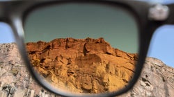 Unas gafas de sol para ver el mundo al modo de