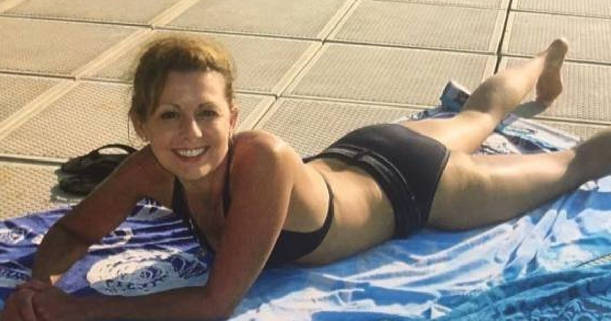 La Razón Por La Que Se Ha Hecho Viral La Foto De Esta Presentadora En Bikini El Huffpost