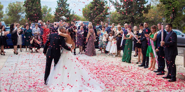 Cuanto Dinero Dar En Las Bodas El Huffpost
