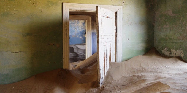 Kolmanskop, la ciudad minera africana abandonada y sepultada por el desierto