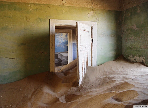 Kolmanskop, la ciudad minera africana abandonada y sepultada por el desierto
