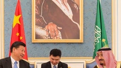 China se aventura a la vorágine en Oriente