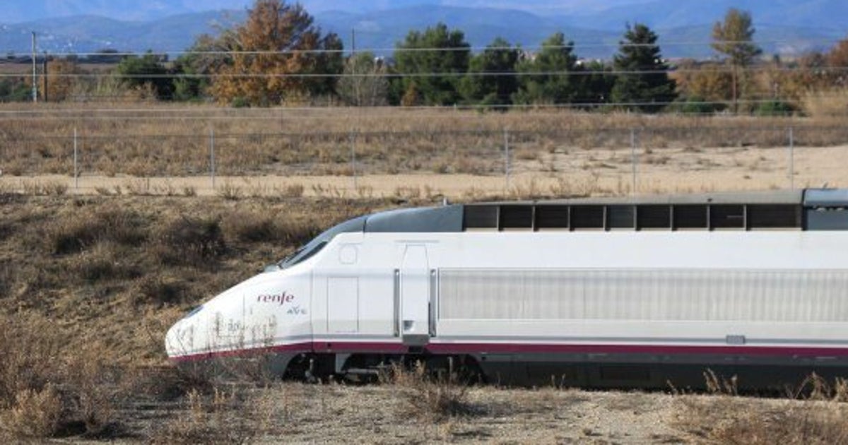 El primer AVE directo acerca París a Barcelona en seis horas y media