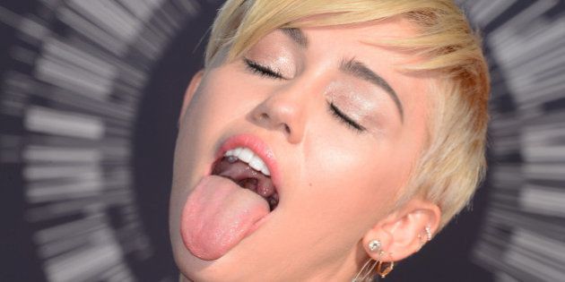 Miley Cyrus cumple 23 años: sus 'looks' más rompedores