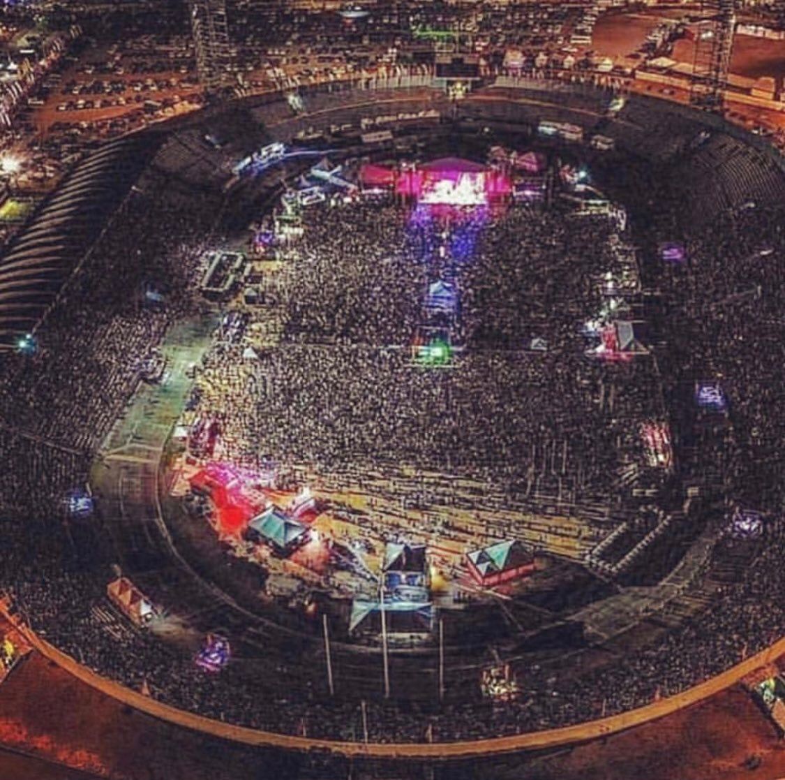 The packed National Stadium on the night of Banton's return to the stage.