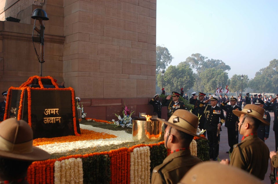 Jawans at the Amar Jawan Jyoti  on the occasion of the Indian Navy
