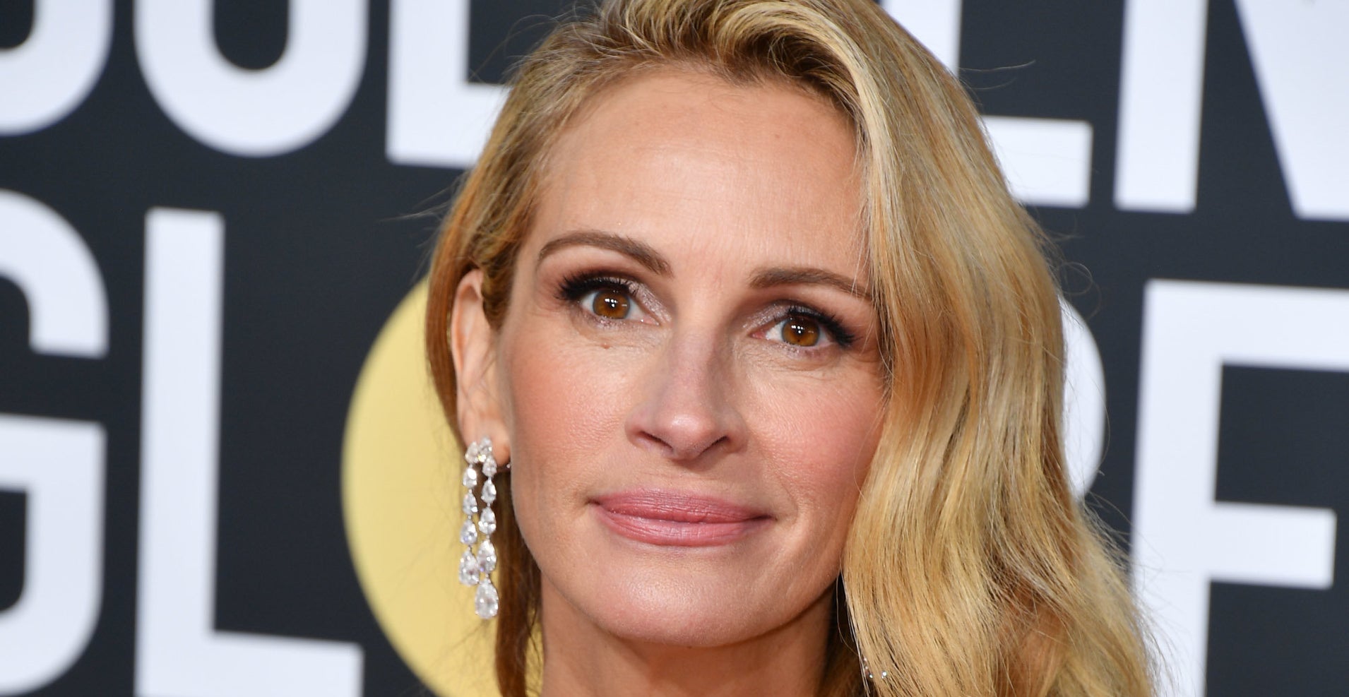 Julia Roberts Nails What Could Be Saddest Part Of College Admissions